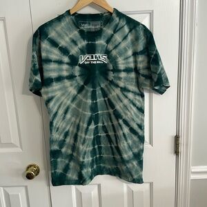 vans t shirt - size medium